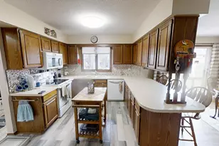 1412 Regency Ln, Albert Lea, MN 56007 - Photo 13