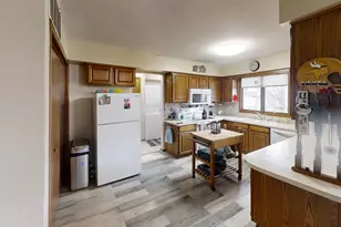 1412 Regency Ln, Albert Lea, MN 56007 - Photo 11