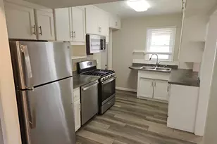 5406 Utah Ave N, New Hope, MN 55428 - Photo 7