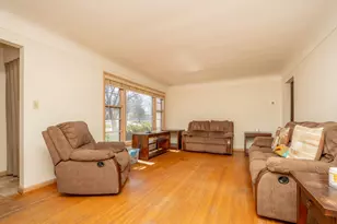 709 Shakopee Ave E, Shakopee, MN 55379 - Photo 5