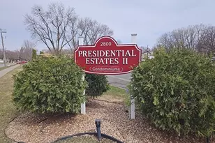 2800 Hillsboro Ave N, New Hope, MN 55427 - Photo 3