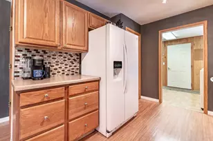 400 W Douglas Ave, Fergus Falls, MN 56537 - Photo 25