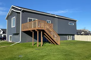 7494 Eagle Pointe Dr S, Fargo, ND 58104 - Photo 3