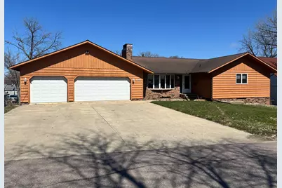 114 Oak Ridge Road, Fairmont, MN 56031 - Photo 1