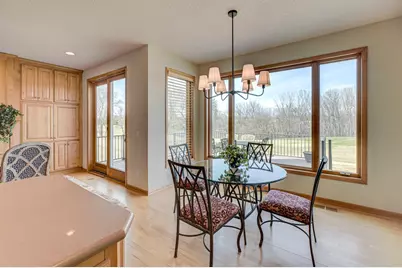 10540 Pinnacle Way, Woodbury, MN 55129 - Photo 11