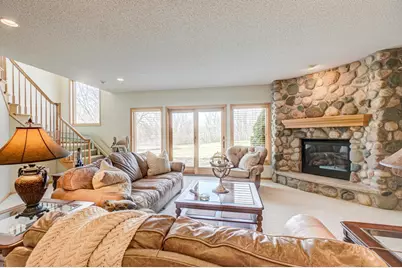 10540 Pinnacle Way, Woodbury, MN 55129 - Photo 25