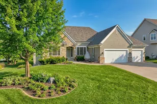 10540 Pinnacle Way, Woodbury, MN 55129 - Photo 3