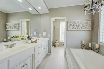 10540 Pinnacle Way, Woodbury, MN 55129 - Photo 19
