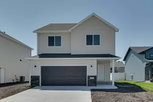 2517 36th Ave S, Moorhead, MN 56560 - Photo 1