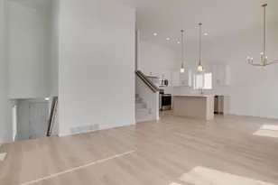 2517 36th Ave S, Moorhead, MN 56560 - Photo 3