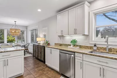 363 Macalester Street, Saint Paul, MN 55105 - Photo 15