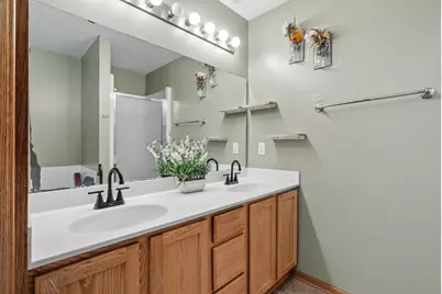 8195 Darcy Lane, Inver Grove Heights, MN 55076 - Photo 25