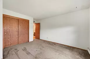 2200 Midland Grove Rd, Roseville, MN 55113 - Photo 13