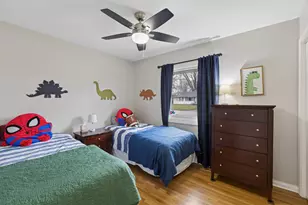 8101 32nd Ave N, Crystal, MN 55427 - Photo 21