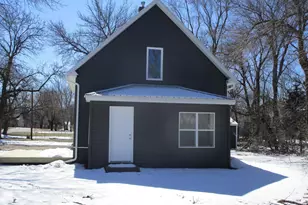 704 Prairie Ln SW, Alexandria, MN 56308 - Photo 3