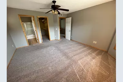 11615 Prospect Curve, Woodbury, MN 55129 - Photo 9