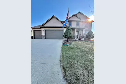 896 Golfview Avenue, Zumbrota, MN 55992 - Photo 1
