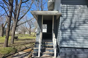 212 S Center St, Ceylon, MN 56121 - Photo 7