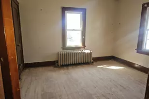 212 S Center St, Ceylon, MN 56121 - Photo 23