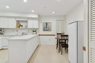 3412 Oak Ridge Rd, Hopkins, MN 55305 - Photo 11