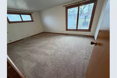 105 7th Street N, Kiester, MN 56051 - Photo 9