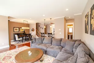 660 Kingfisher Ln, Woodbury, MN 55125 - Photo 5