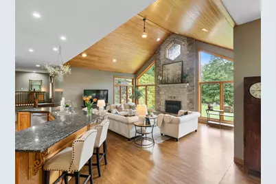 20025 Jeffrey Avenue N, Forest Lake, MN 55025 - Photo 5