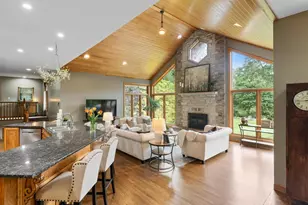 20025 Jeffrey Ave N, Forest Lake, MN 55025 - Photo 5