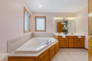 4090 Wells Lake Ct, Faribault, MN 55021 - Photo 27