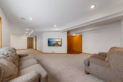 4090 Wells Lake Court, Faribault, MN 55021 - Photo 39