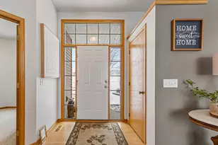 4090 Wells Lake Ct, Faribault, MN 55021 - Photo 5