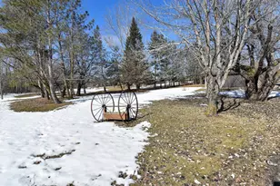 105 Valley View Rd, Karlstad, MN 56732 - Photo 25