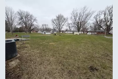 447 2nd Avenue SW, Winnebago, MN 56098 - Photo 3