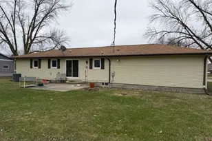 447 2nd Ave SW, Winnebago, MN 56098 - Photo 3