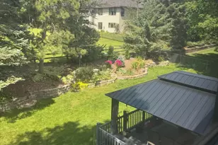 3751 Thomas Ct, Vadnais Heights, MN 55127 - Photo 33