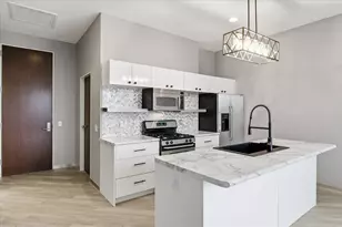 5601 Smetana Dr, Hopkins, MN 55343 - Photo 5