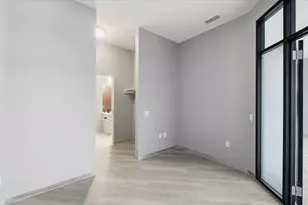 5601 Smetana Dr, Hopkins, MN 55343 - Photo 19