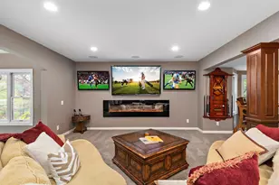 2012 Pine Ridge Dr, West Saint Paul, MN 55118 - Photo 5