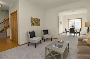 10341 Fox Run Rd, Woodbury, MN 55129 - Photo 3