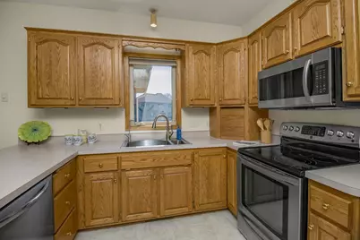 10341 Fox Run Road, Woodbury, MN 55129 - Photo 5