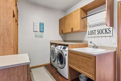 1515 Broken Oak Court, Lino Lakes, MN 55038 - Photo 9