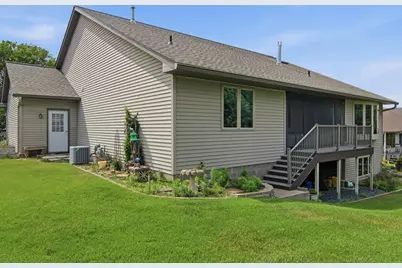704 Spruce Drive, Hudson, WI 54016 - Photo 31