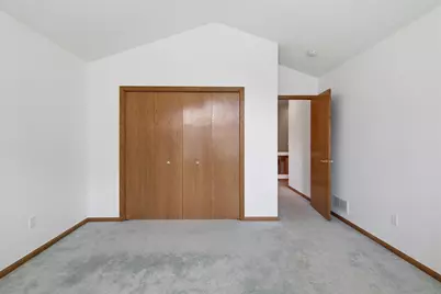 704 Spruce Drive, Hudson, WI 54016 - Photo 19