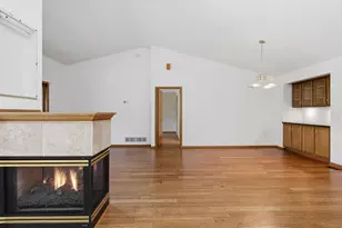 704 Spruce Dr, Hudson, WI 54016 - Photo 5