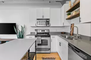 748 3rd Street N, Minneapolis, MN 55401 - Photo 3