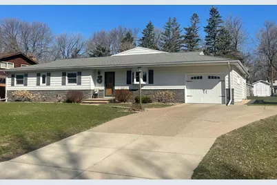 207 E Hollett Street, Tracy, MN 56175 - Photo 35