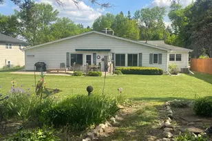 207 E Hollett St, Tracy, MN 56175 - Photo 41