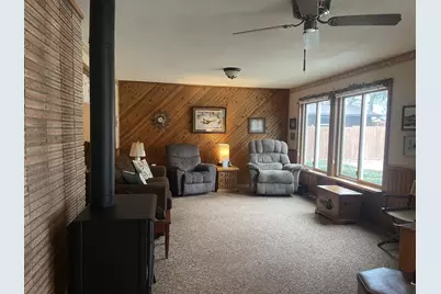 207 E Hollett Street, Tracy, MN 56175 - Photo 17