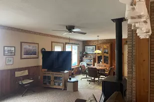 207 E Hollett St, Tracy, MN 56175 - Photo 11