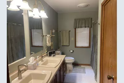 207 E Hollett Street, Tracy, MN 56175 - Photo 3